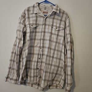 Wrangler Beige and White Plaid Shirt
